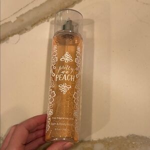 Bath & Body Works Pretty as a Peach Mist fine fragrance mist, 8 oz